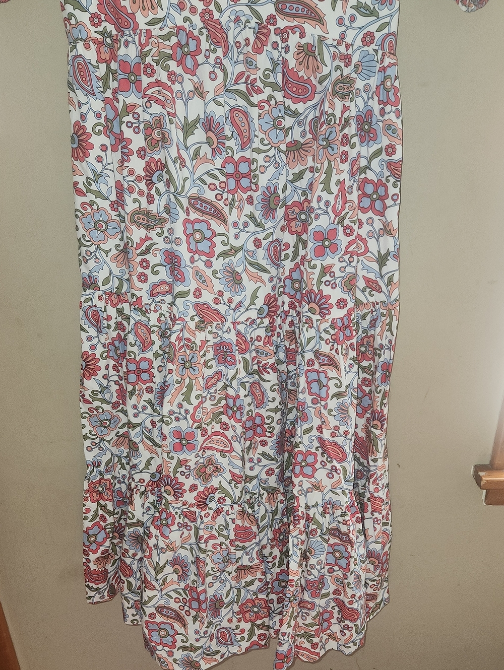 Women's White Puff Sleeve Tiered Midi Dress , Oriental Paradise size 8. - Picture 6 of 12